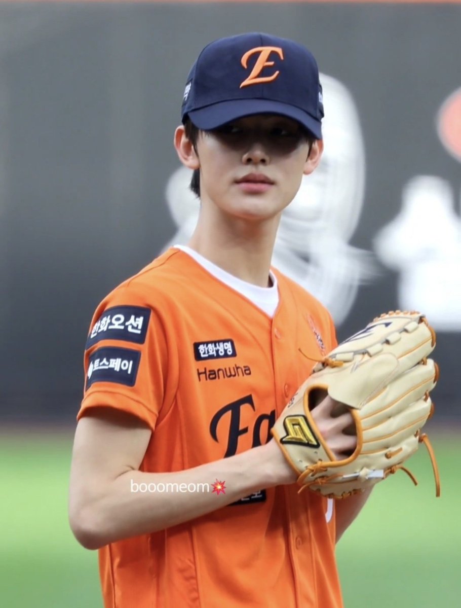eomshz's tweet photo. from a little kid who was never afraid to try everything, to a teenage boy who keeps showing us little by little just how much he's grown, slowly but surely! you've done so well, seonghyeon 🥹💝 https://t.co/WPAjUrdPvq