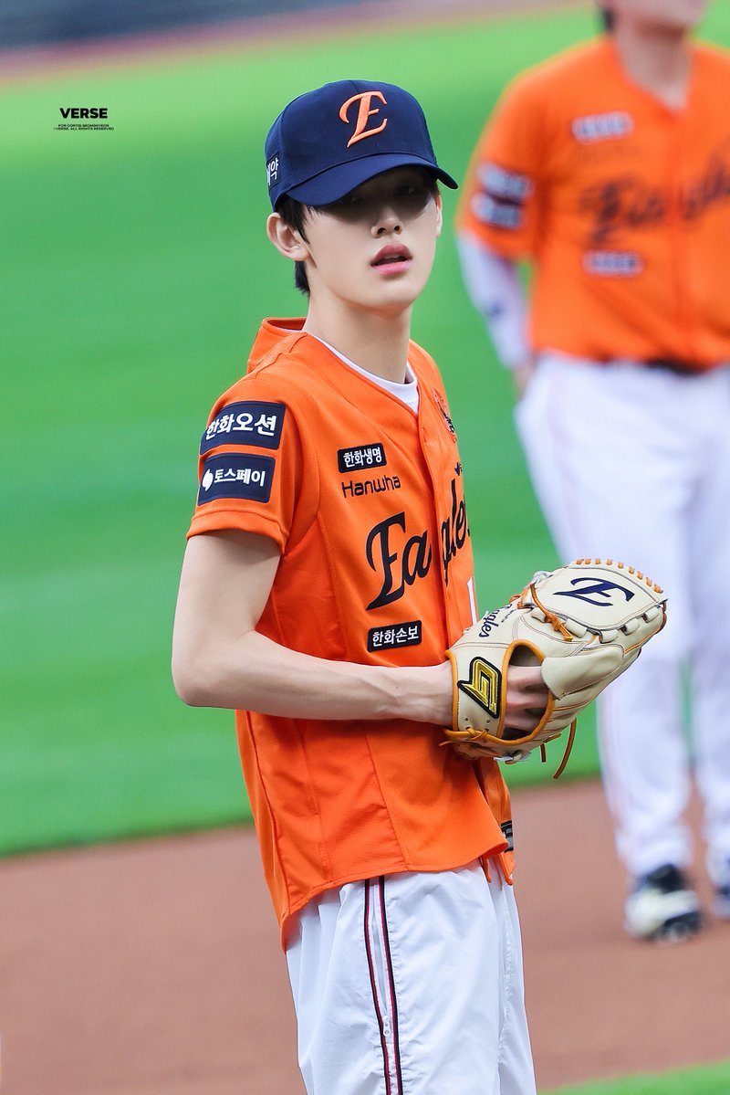 0113verse's tweet photo. 260830 ㄹㅈㄷ
#EOMStrikesFirstPitch
#대전의아들성현
#CORTIS #성현 #SEONGHYEON #코르티스 https://t.co/1hlncypQwv