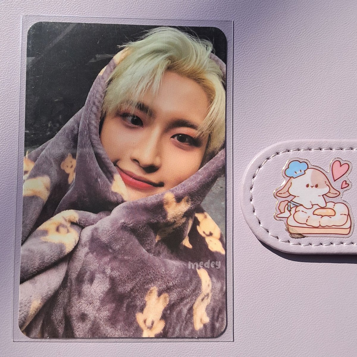 medeyocre's tweet photo. 8 kan udh, jd 2 ama 9 ingyah. buat gift mostly pc taesan krn yg kasih onedoor :3, ada pc yeri pun dikasih @lachimolamel krn taw ak #lov yerimiese. PC YG BIKIN GW FRUSTASI TUH NIH SI CIMUT UNGU. angkut harga ovp, eh sekarang lihat banyak yg jual normal #sakit #hati #sesungguhnya https://t.co/O30x1Ft4cz