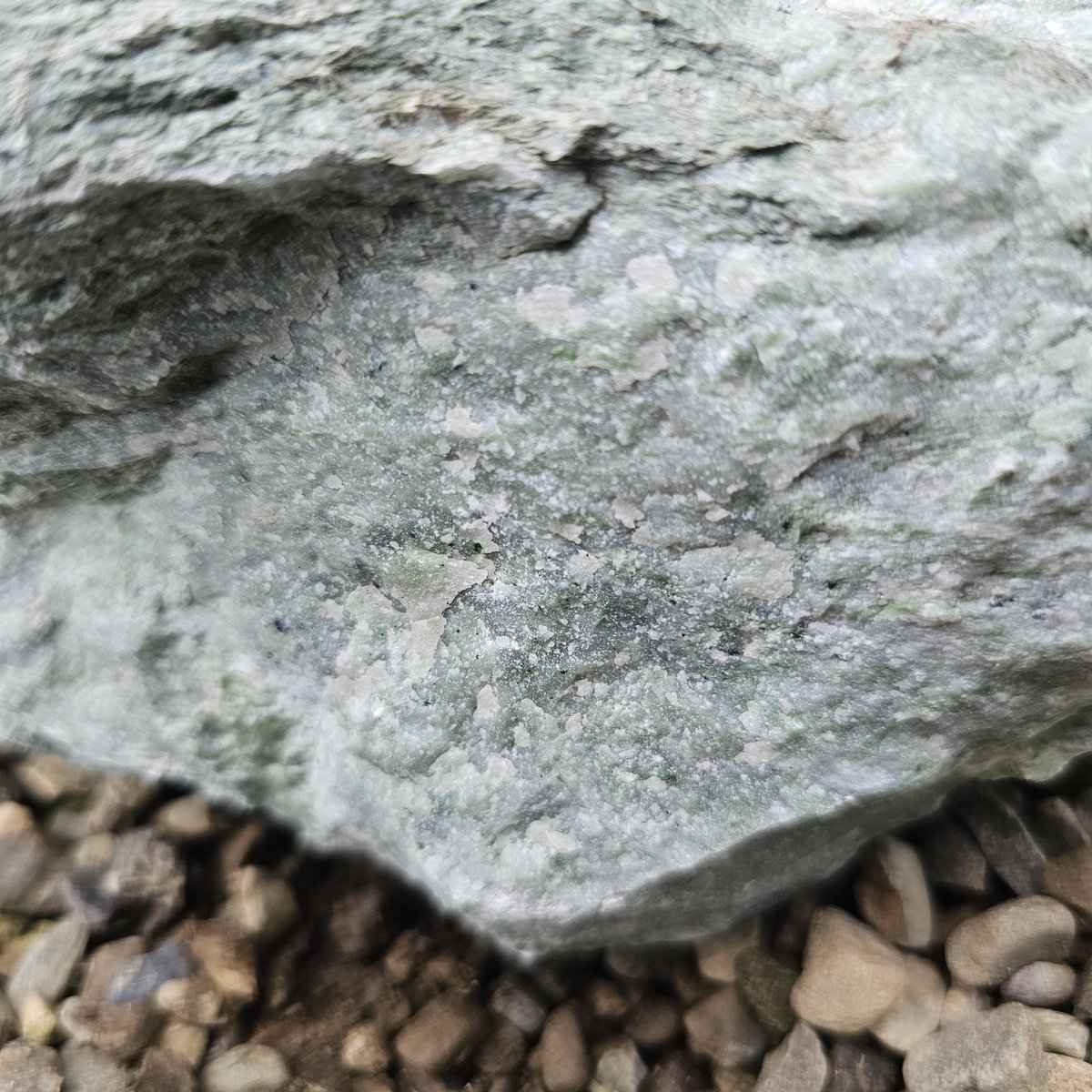 黒沢STONE ～銘石、水石、盆石、宝石、日高翡翠などを取扱う石屋