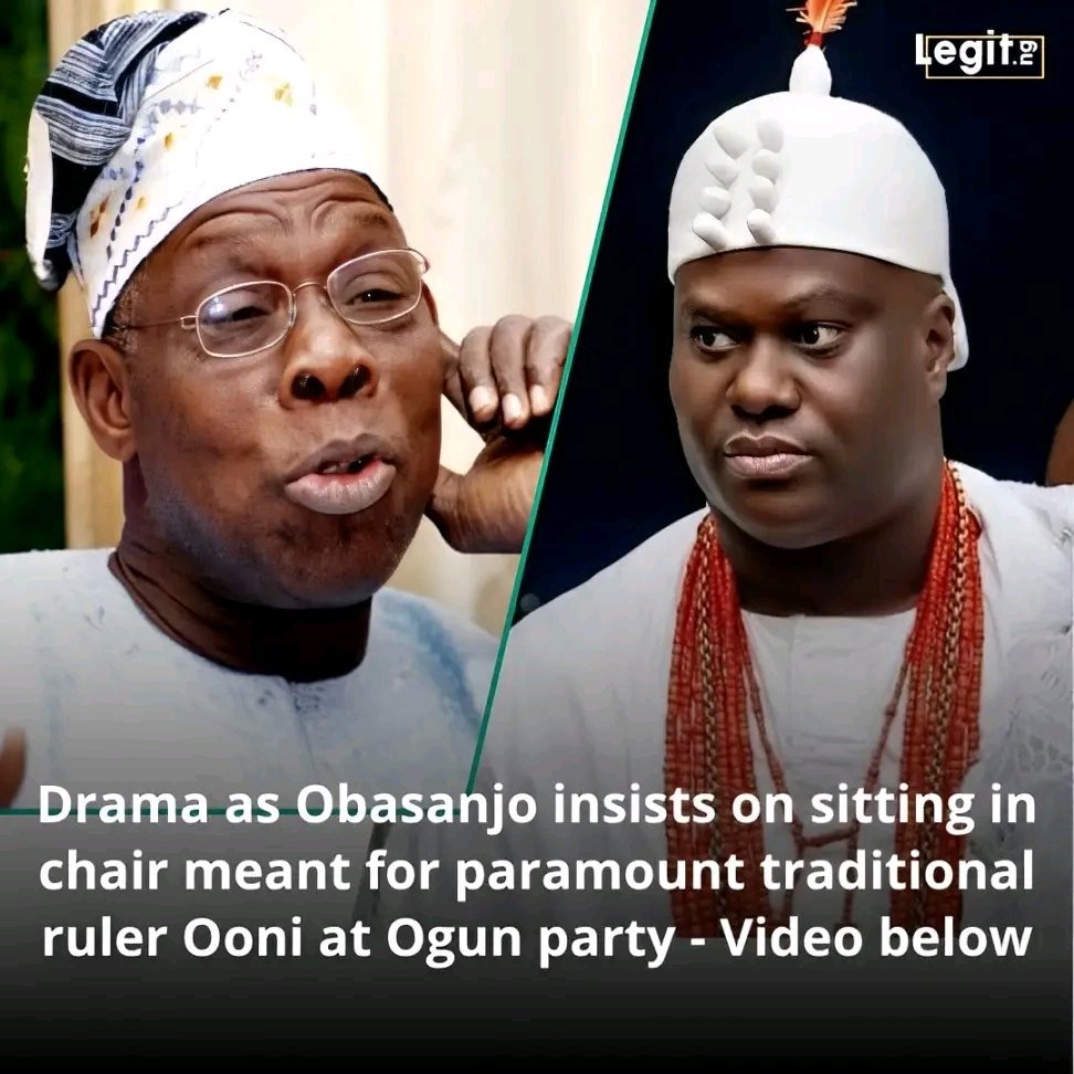 adedayo_viktor's tweet photo. Breaking News: In Osun State, 13 kings were suspended today due to a dispute with former President Obasanjo. At an event two days ago, he ordered the kings to bow to him, but they declined. Reports indicate that the Ooni of Ife is also included in this suspension. https://t.co/q18Lz9UQvV