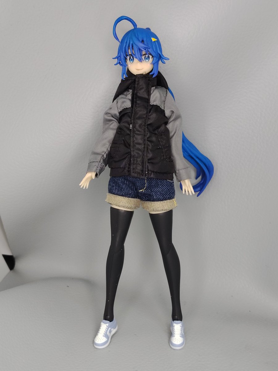 takonohashi_125's tweet photo. #今月作ったプラモ晒そうぜ
展示会もあったので2人完成出来ました。 https://t.co/bco2vdSEPC