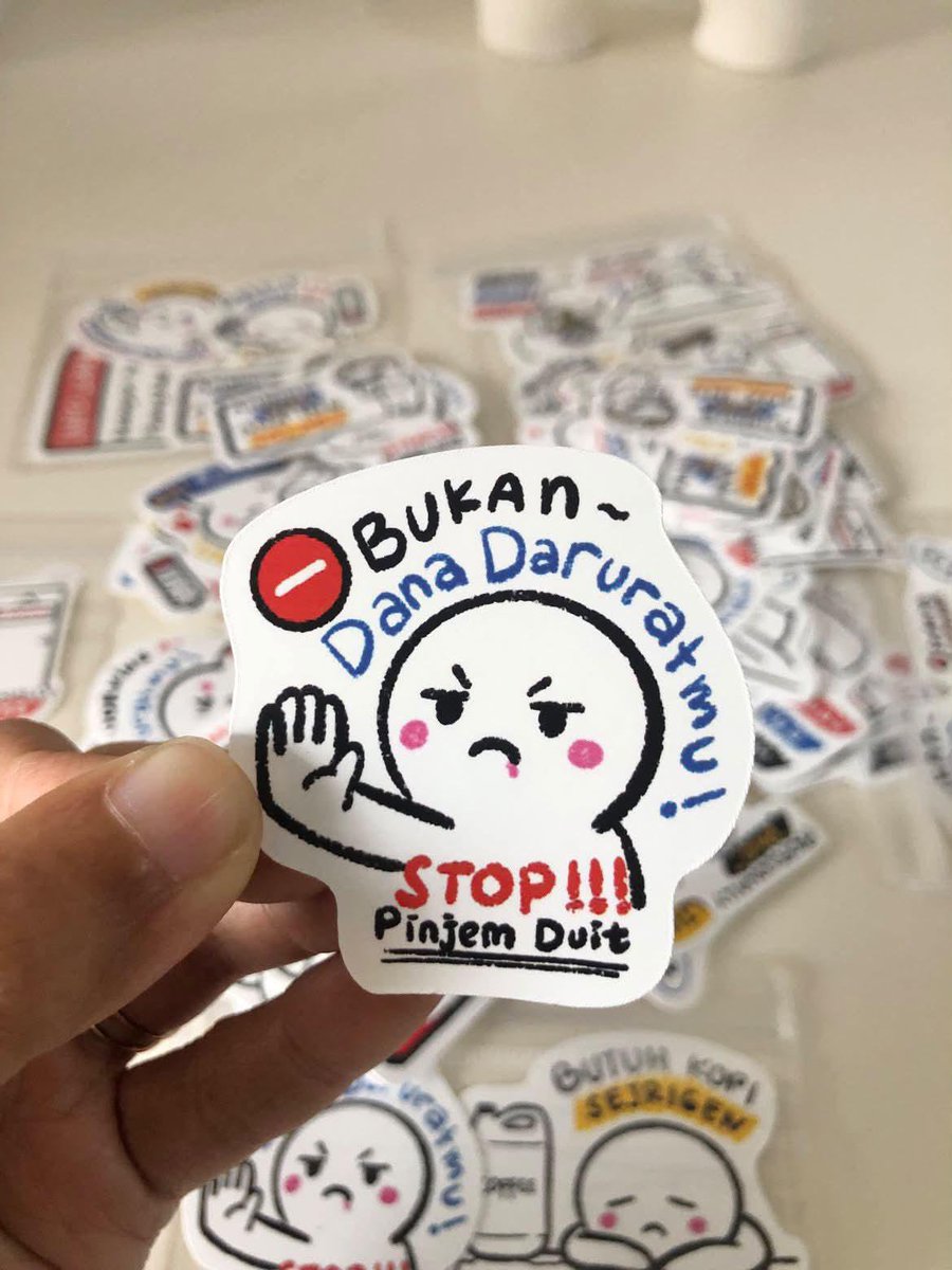 aquadreamt's tweet photo. EHH lucu juga ya bagi-bagi sticker kayak gini🤣 bisa banget buat kenang-kenangan pas resign! https://t.co/UPWajqs1iV