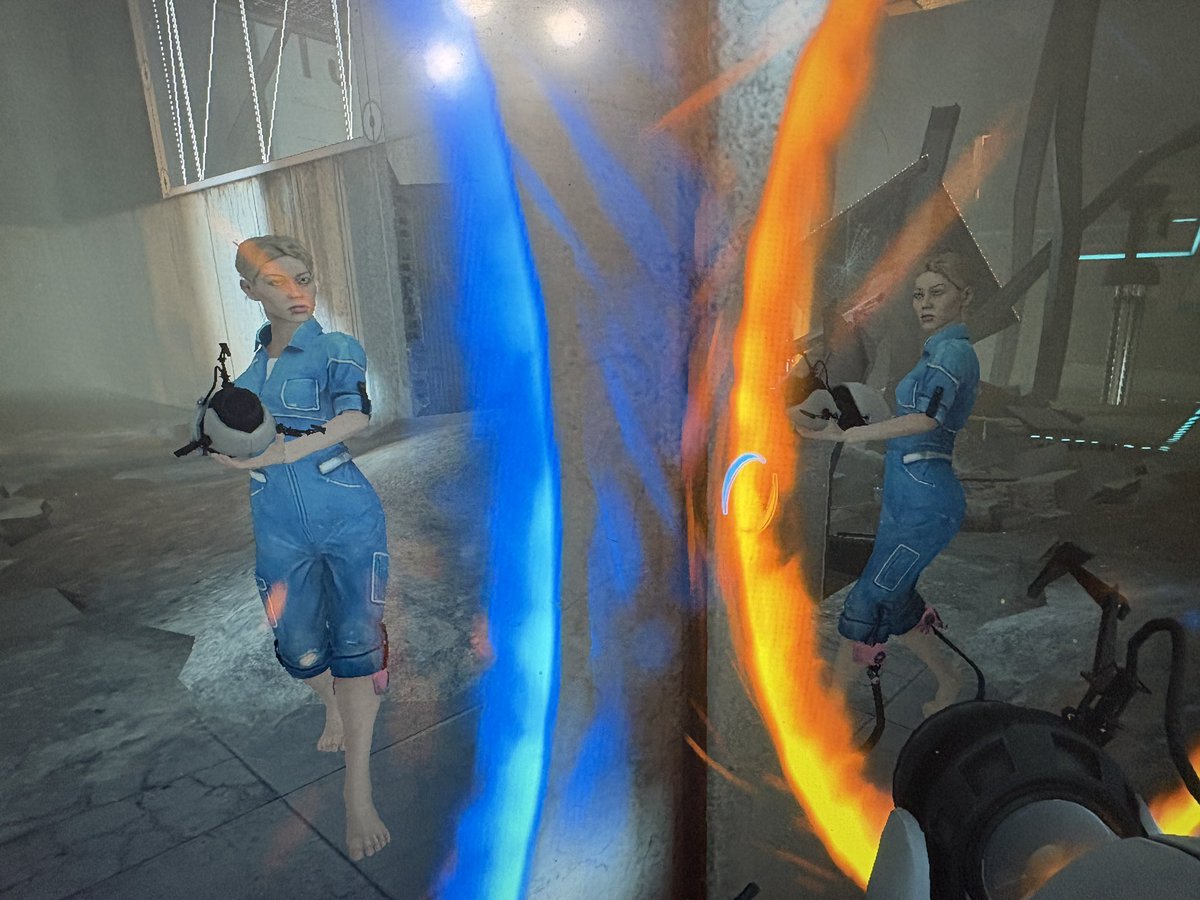 PossiblyK9's tweet photo. Finished playing the Corehub portal beta, I’m surprised how many chambers made it into to final game, mel is just a recolored Chell which is funny but the big thing from this beta was the time slow mechanic, it was really fun but I can understand why it was cut https://t.co/TCOMq77Bnz