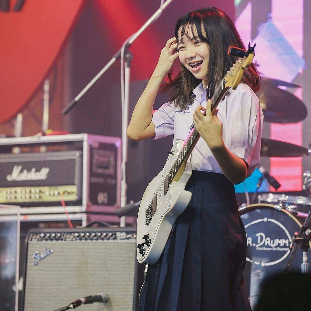 MaxineSaecd8qd's tweet photo. 心躍る瞬間は一瞬で過ぎ去るね。終わることを知っているから、こんなにも愛おしく感じるのかな。あなたは今、何に熱中してる？ https://t.co/Ffj5j7WU7m
