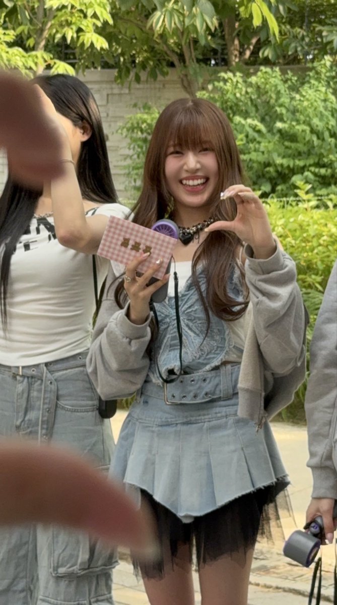 ysymayyn's tweet photo. 250614

#러브원 #유나 #LOVEONE #YUNA https://t.co/XeEQu70yOd