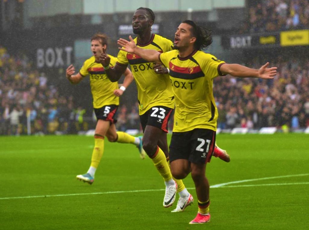 RobertoHollis9's tweet photo. Matchday Vlog: #WatfordFC 1-1 #WestHamUtd - Watch here 👇
#Hornets #Nabizada #Keben #EFLChampionship #Matchday3
https://t.co/0npILgM8eq https://t.co/zOUiSAxAYW