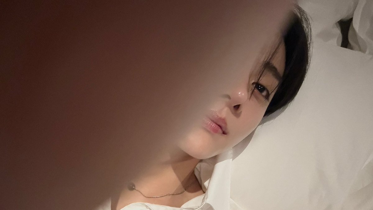 2muchies's tweet photo. Nothing feels more intoxicating than when his thick cock plunges me deep, stretching and flooding my tight completely. I feel every inch of him wrecking me from the inside, burying himself all the way to my core, leaving me helpless, can do nothing but moan in trembling ecstasy. https://t.co/sydSTZaRuS