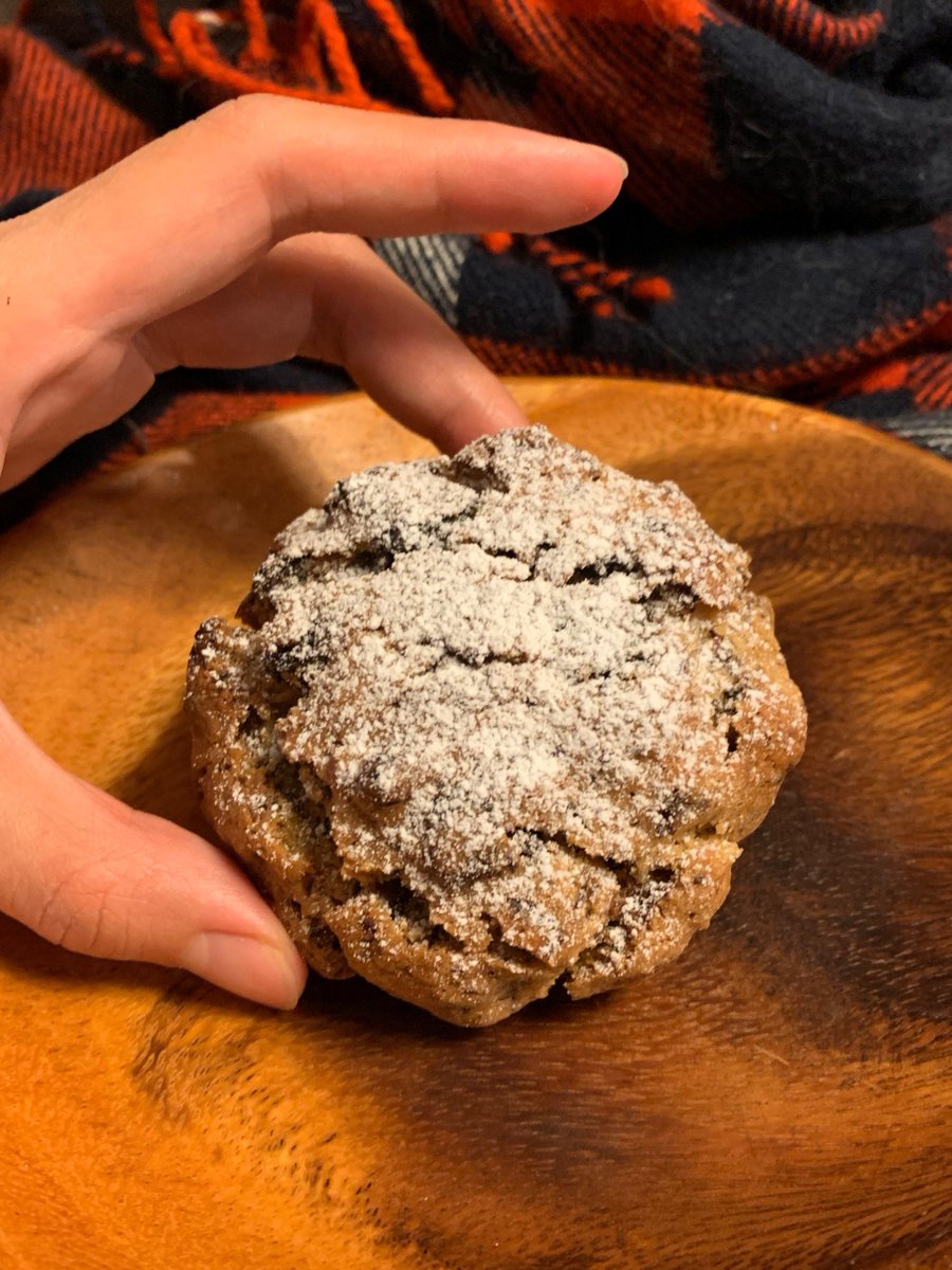 3098_ana's tweet photo. Just spent the coziest Sunday baking buttery chocolate chip cookies from scratch—warm, melty, and smelling like happiness  Can’t stop sneaking test bites! https://t.co/MnG0C7513Z