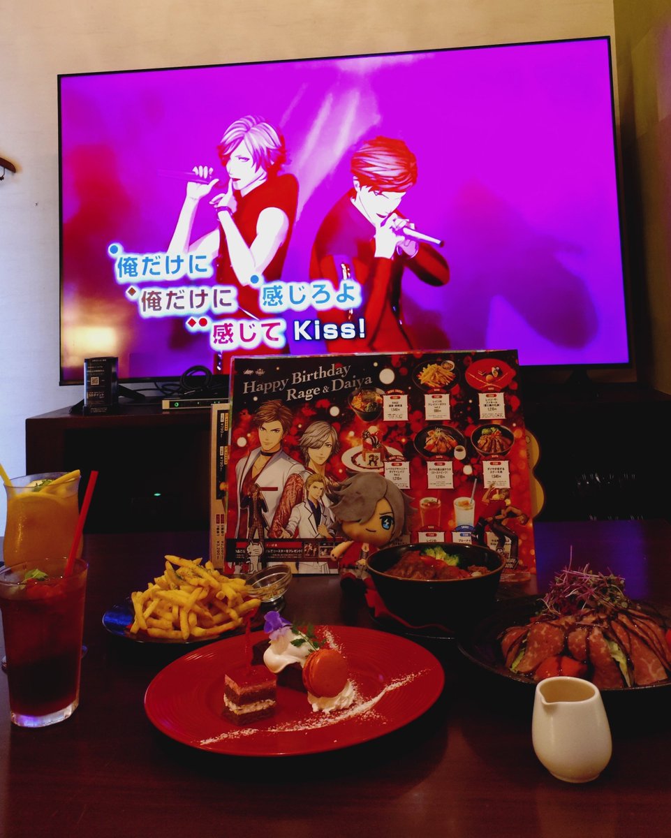 chel_arp's tweet photo. パセラコラボ行ってきた😆🙌
今回のメニューも美味しかったなぁ😋💕
パセラさん、ARP、コラボしてくれてありがとう🙏✨
レイジ君、ダイヤ君お誕生日おめでとう🎉✨
#ARP
#パセラさんありがとう https://t.co/9xc6CqIscy
