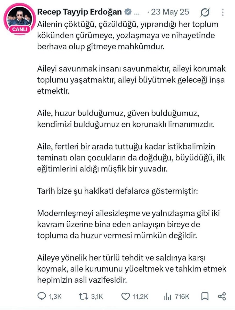 Velasensei's tweet photo. "Aileyi savunmak insanı savunmaktır, aileyi korumak toplumu yaşatmaktır" diyorsunuz Sayın Cumhurbaşkanım. Ayrı kalan Maarif öğretmenleri olarak aile birliğimizin sağlanması için il emri müjdesini umutla bekliyoruz. @RTErdogan @EmineErdogan @Yusuf_Tekin @mebpgm @cftcblnt #AileYilindaAyriKaldik