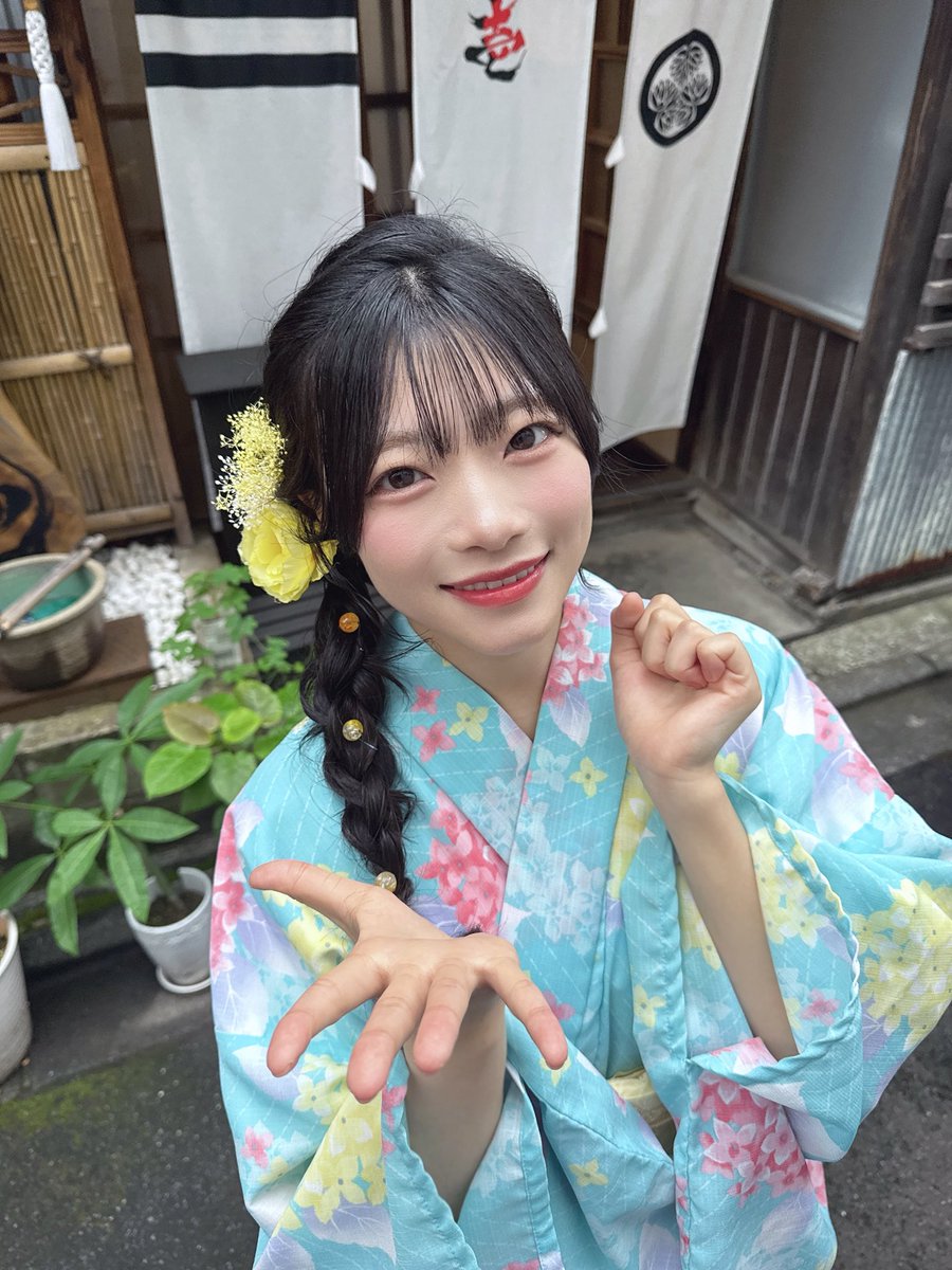 SG6_HINATA_avex's tweet photo. 一緒に行こ〜💕 https://t.co/juqeEWUQ4o
