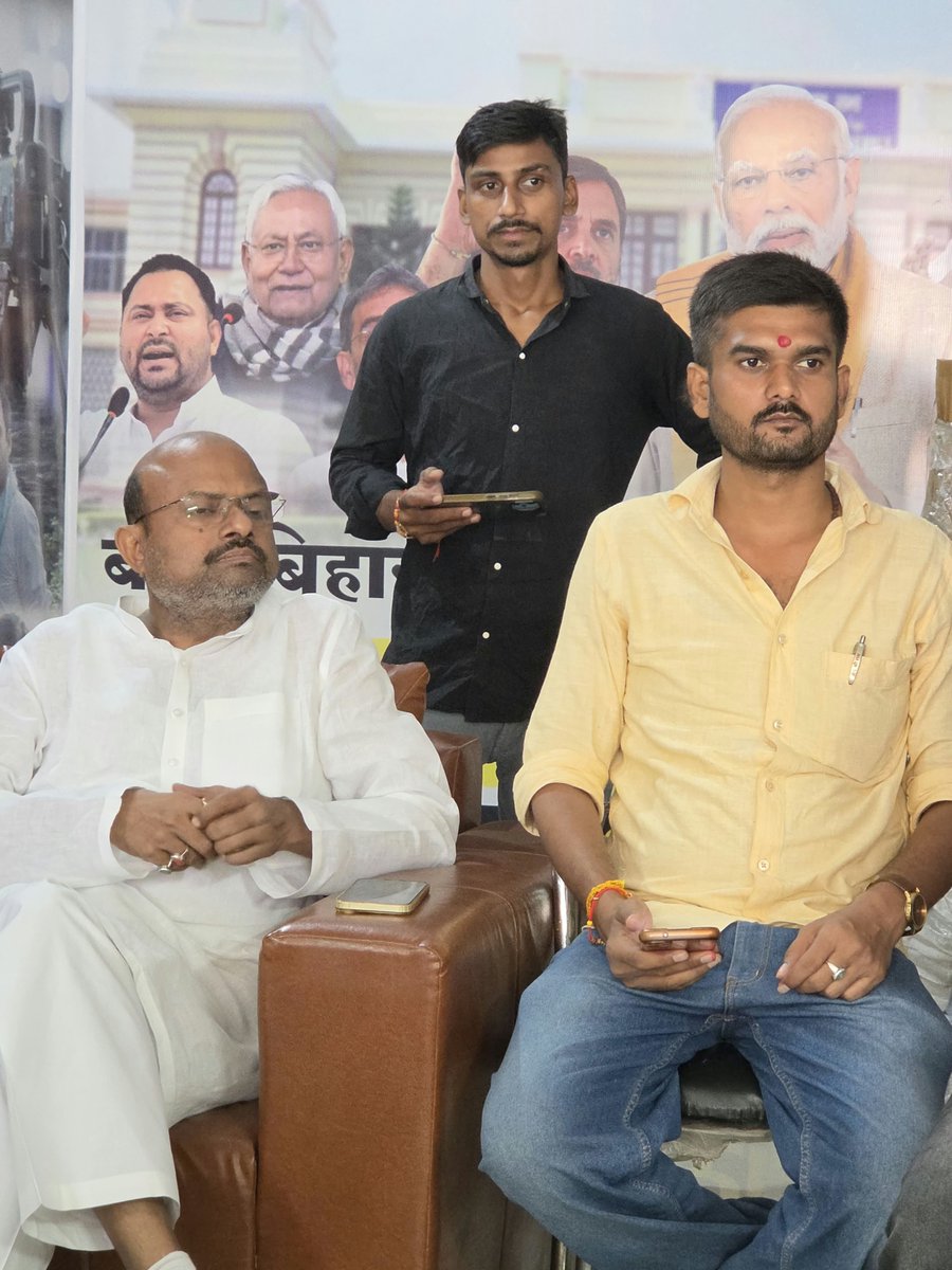rssranvir's tweet photo. मन की बात कार्यक्रम https://t.co/5YtUXbl8Kc