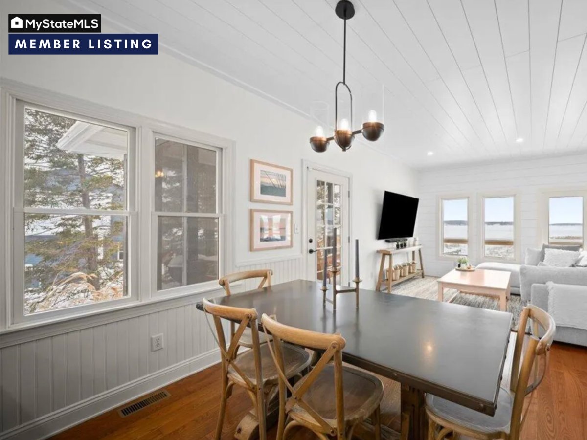 mystatemls's tweet photo. LUXURY LAKEFRONT LIVING ON PORTAGE LAKE 

Welcome to 7616 1st Street in Onekama Township — a beautifully renovated Craftsman offering panoramic water views, timeless design, and an incredible Northern Michigan lifestyle.

$1,699,000
5 Bedrooms || 3 Full + 2 Half Baths
2,960 SF | Portage Lake Waterfront
Fully Furnished

Thoughtfully updated throughout, this exceptional home features:

Panoramic lake views from nearly every room
Main-floor primary suite overlooking the water
Completely upgraded kitchen
Hardwood floors & designer finishes
Custom tile showers and renovated bathrooms
Fireplace for cozy lakeside evenings
Deck, patio, open porch & screened porch
Detached 3-car garage
Extensive upgrades for low-maintenance living

📍 THE LOCATION
Set along beautiful Portage Lake in Onekama, this home puts Northern Michigan recreation right outside your door. Enjoy boating, fishing, swimming, spectacular sunsets, and the relaxed waterfront lifestyle, all from your own private retreat.

Fully furnished and ready to enjoy, this is a rare opportunity to own one of Portage Lake's premier waterfront homes.

📲 View the listing and schedule your private showing today! 👉 https://t.co/hJGp2VM2T1 

#PortageLakeMI  #MichiganRealEstate #LakefrontLiving #WaterfrontHome  #LuxuryRealEstate #LakeHouse #MichiganHomes #MyStateMLS