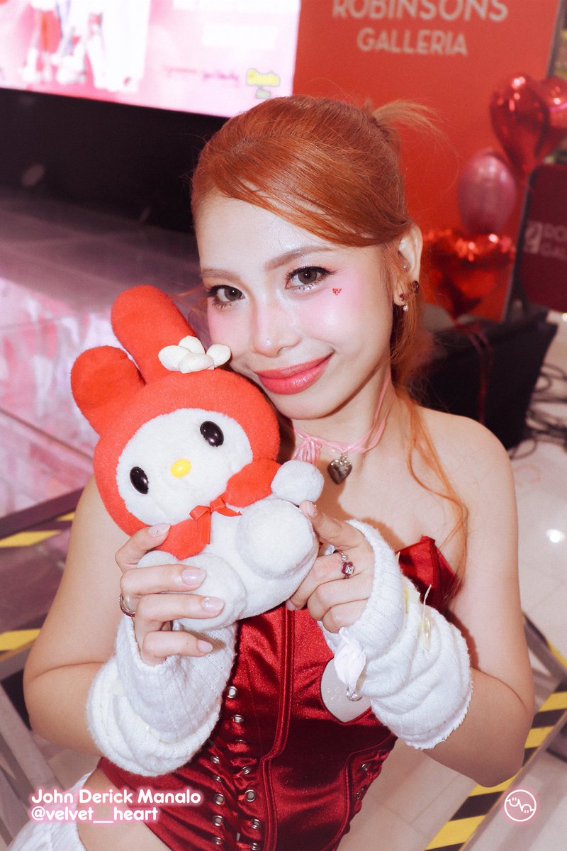 velvet__heart's tweet photo. 🗓260808

📍Robinsons Galleria

ADD TO HEART: The pix!e Comeback Showcase 🛒❣️

Pearl
@_jinjooberry_ 
@pixieofficialph 

@pixelsofc @shelliesofc 
#pixieofficialph #pixie_AddToHeart #pixie_pearl
#VelvetHeart #VelvetHeart_Photography https://t.co/5z70Dcp74c