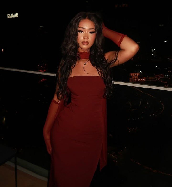 ranhiebae's tweet photo. Night❤️ https://t.co/hsXRASMlEK