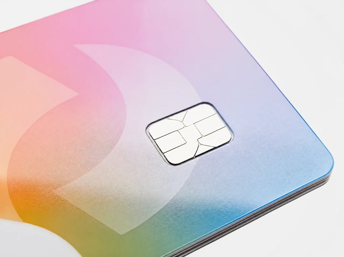 offyield's tweet photo. What if you could keep your savings and just spend the interest?

The non-KYC card that pays your bills on Robinhood.

Coming soon. https://t.co/Qs8H58wWAl