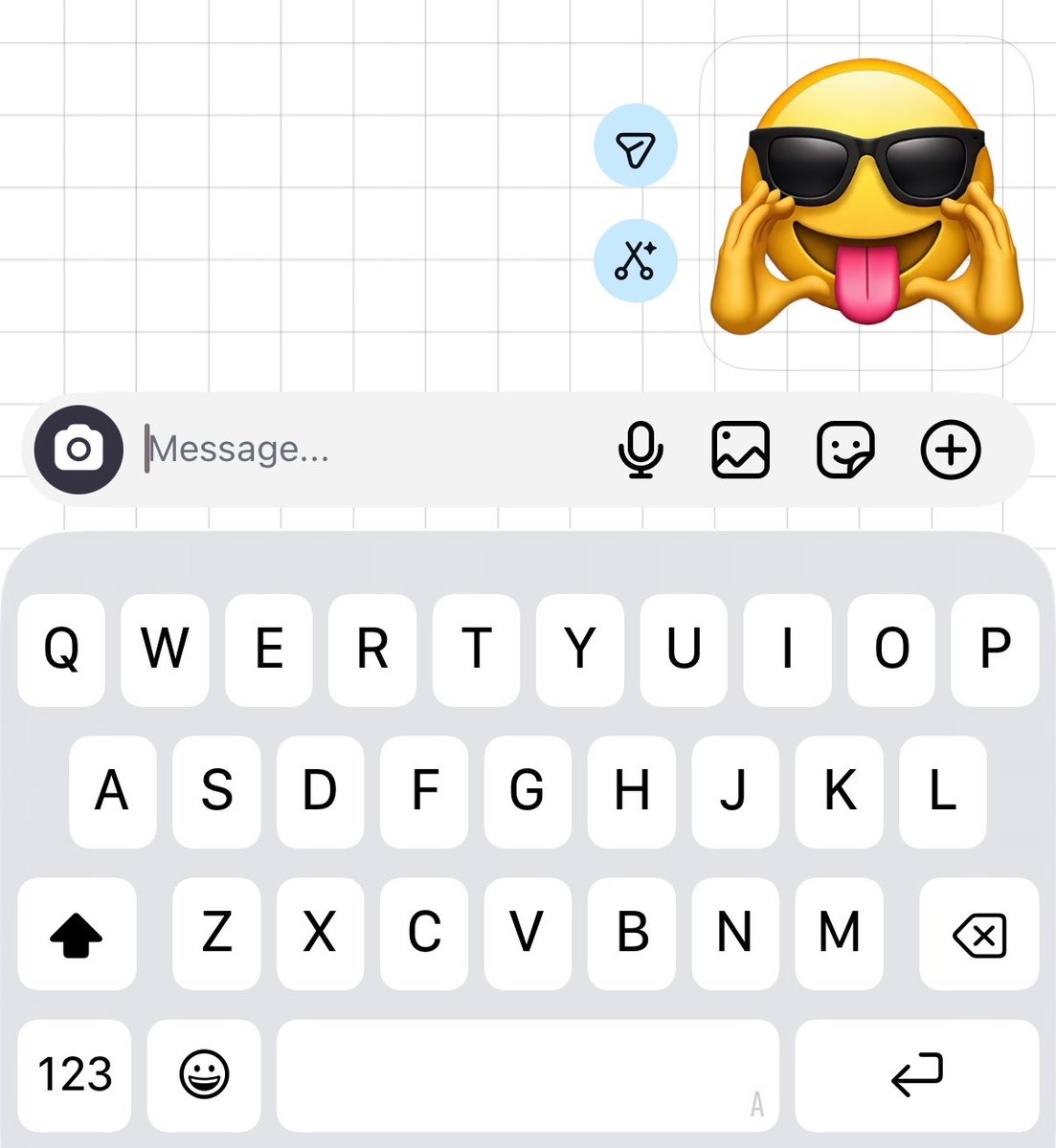 mewithhome's tweet photo. อันนี้น่าจะไม่ใช่ทริค แต่ใครเบื่อ emoji เดิมๆ เข้า genmoji ไปมิ้กรวมกันได้เลยตามความชอบ นี่ว่ามันสนุกดี อีโมจิไม่ซ้ำใครมากๆๆ https://t.co/CJDlOUYrct