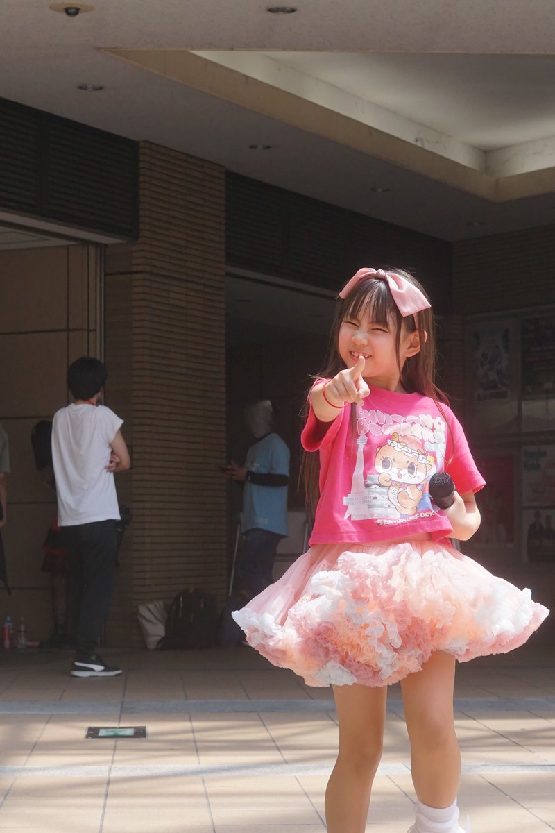 m2z82m's tweet photo. かき氷が大好きなのかな ちぃたん☆ぼんばーず チーム K #MERIA さん https://t.co/iNBhmtf4TG