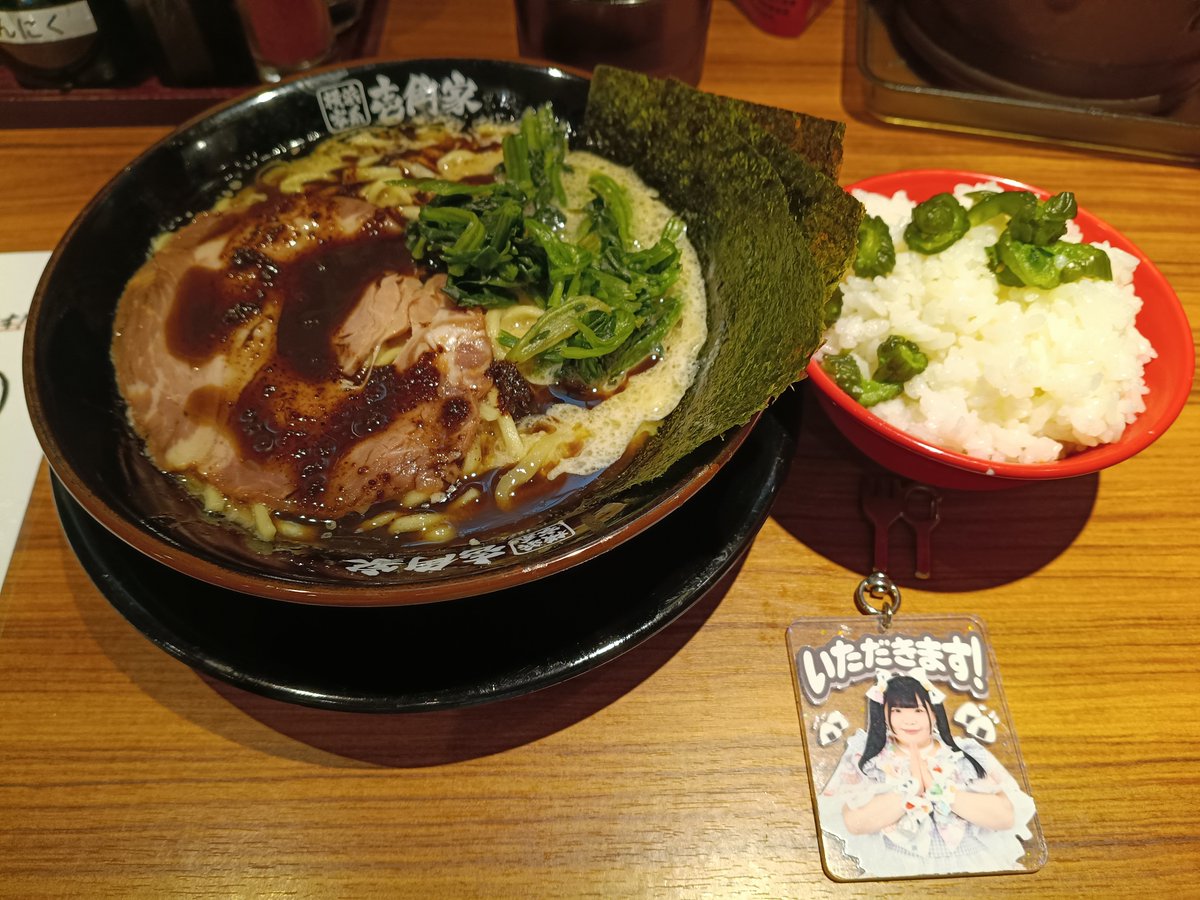 Masa_Kitty_'s tweet photo. りょーまくん来てくれた🤍💜 https://t.co/VxALa4Nif6
