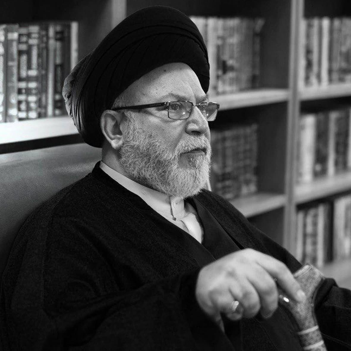 Eyaaaad's tweet photo. العراق...

إدانة رئيس ديوان الوقف الشيعي الأسبق "حسين بركة الشامي"  بالاستيلاء على ممتلكات الوقف نفسه.

الأموال التي استولى عليها:
- أكثر من 280 مليار دينار عراقي (800 مليون ريال سعودي)
- 28 عقاراً تعود لوزارة الأوقاف والشؤون الدينية.
- سيارة مصفحة نوع مرسيدس
- سيارة نوع بيك أب (غمارتين)
- 9 سيارات تابعة لديوان الوقف الشيعي
- أموال عينية

حكمت المحكمة بسجنه عامًا واحدًا لكن قررت إيقاف تنفيذ العقوبة نظراً إلى بلوغ الشامي 72 عاماً.

يُذكر ان الشامي أصدر كتابًا عن معاوية ابن أبي سفيان يتهمه فيها بالسرقة وخيانة الأمانة والانحراف.