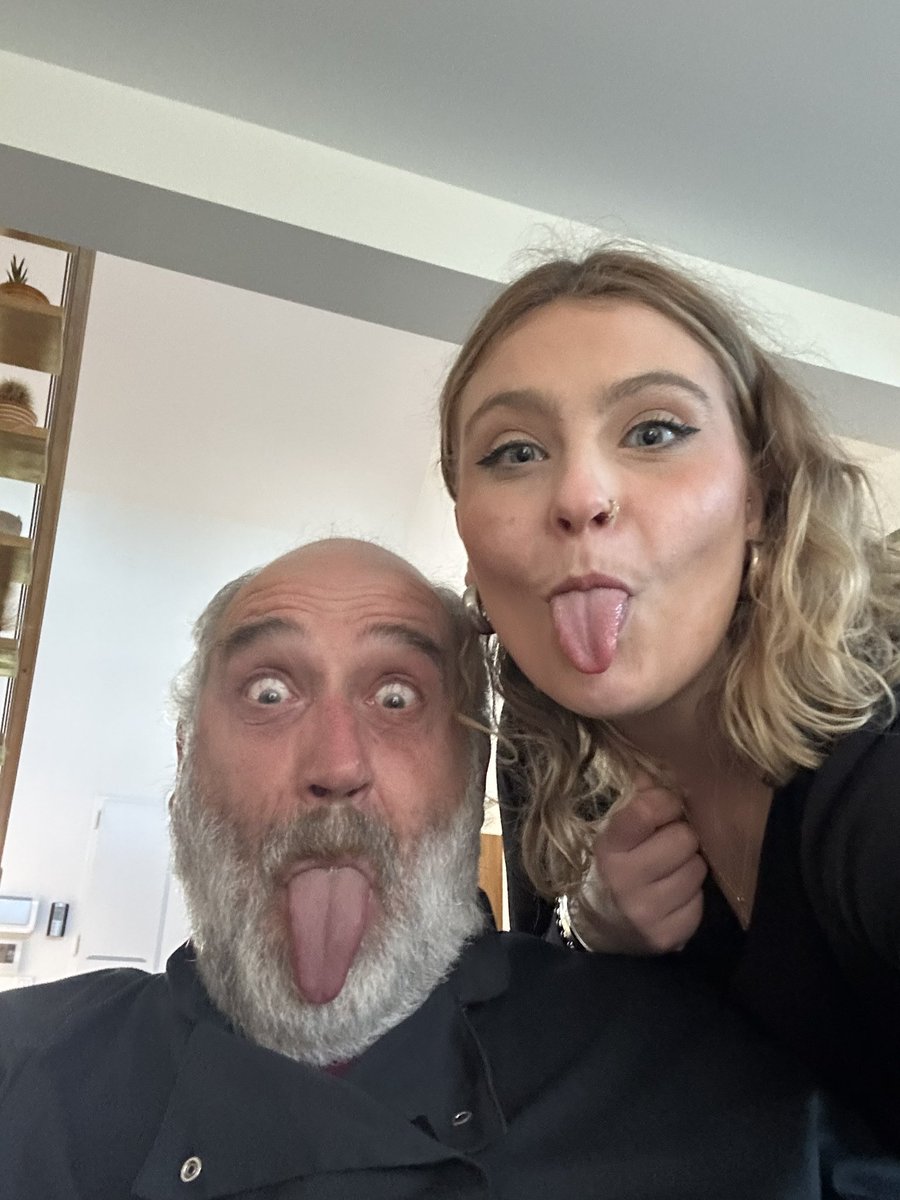 maaatyldaaa's tweet photo. Depuis toujours et pour toujours mon meilleur ami ❤️‍🩹 https://t.co/yytBMCkZE7