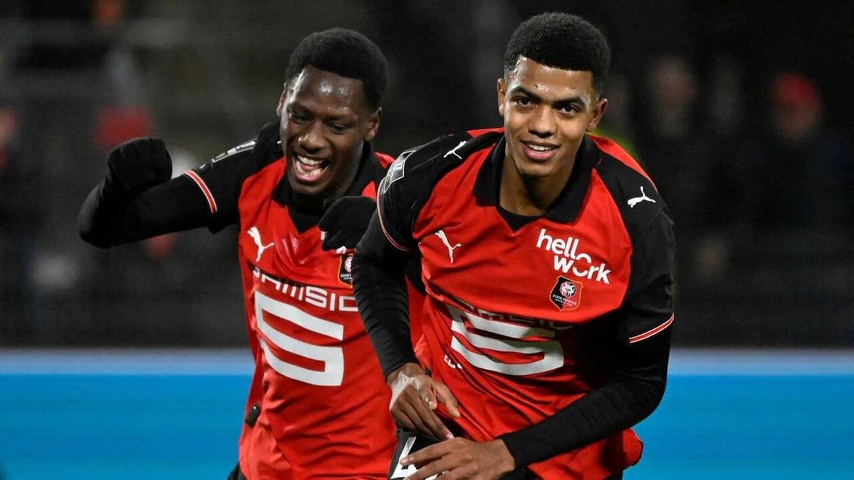 Santi_J_FM's tweet photo. 🚨EXCL: ⚪️⚫️🇧🇷🇦🇷🇲🇦 #PL |

💰 Fulham a formulé une offre pour Natan, défenseur central brésilien du Real Betis.

🔐 Le club anglais continue également de discuter avec Rennes pour Abdelhamid Aït Boudlal.

🔵⚪️ En parallèle, Unique Sports a proposé Leonardo Balerdi à Fulham et espère sortir une offre.