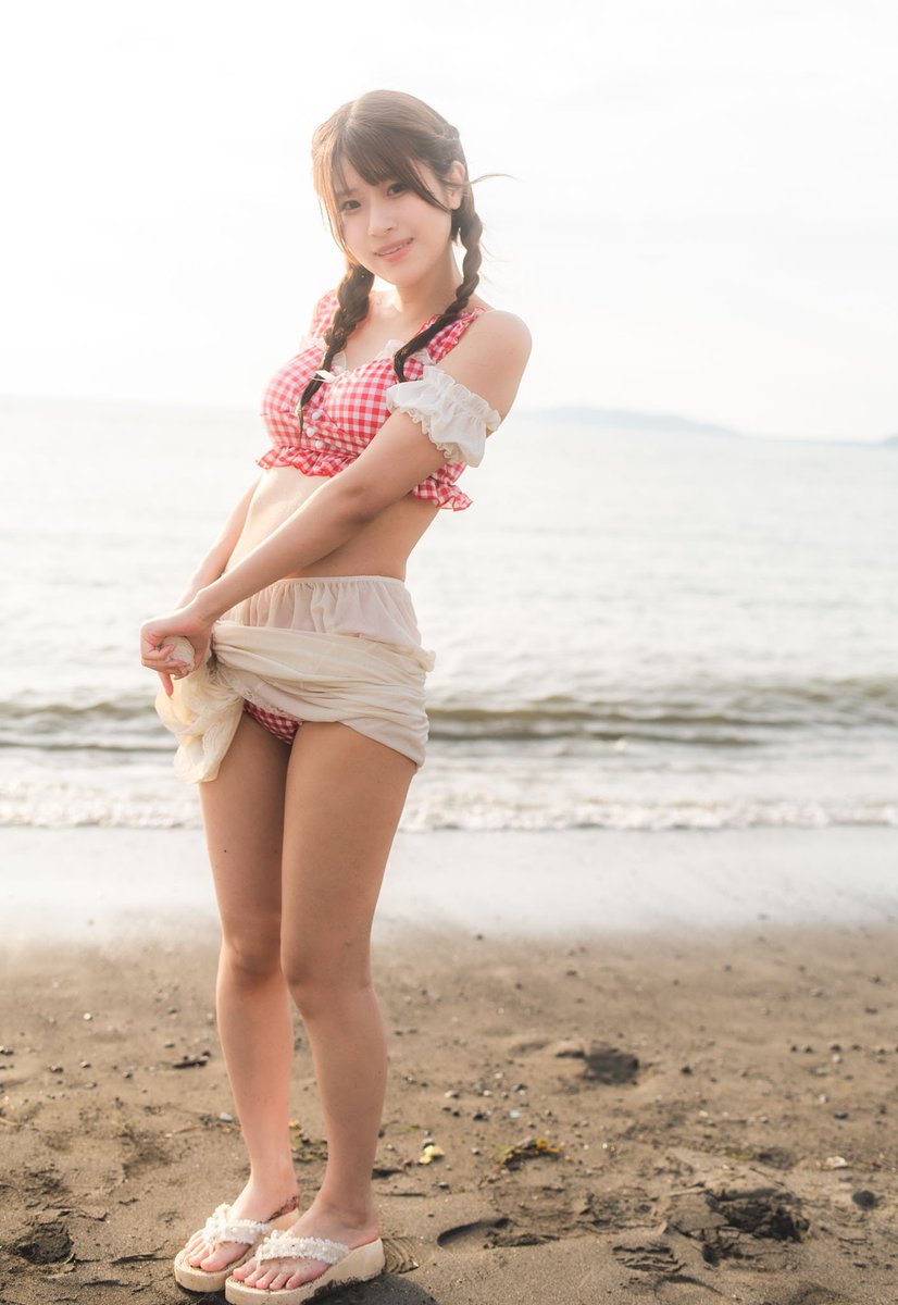 13Esan's tweet photo. 夏終わる前にもう1回くらい海で撮影自体気持ち‥
誰かお願いできそうな方いないかしら https://t.co/Noy1q73mpu