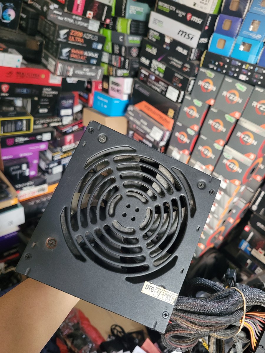 _Idham_kholid's tweet photo. Psu corsair vs450.. sold https://t.co/uGY8KpZ8Xq