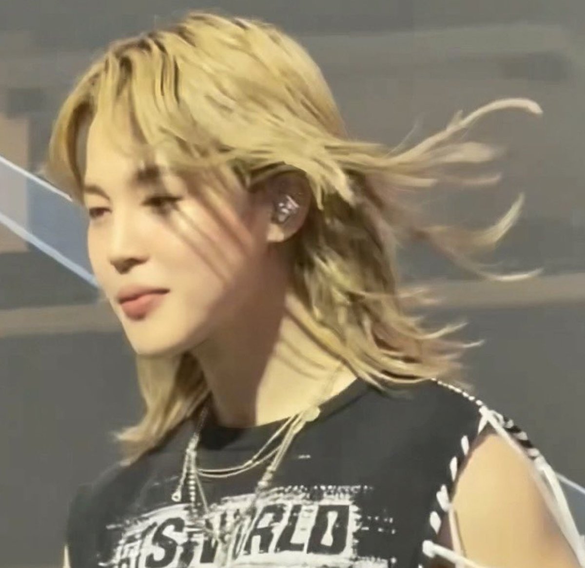 museblooming's tweet photo. doll face https://t.co/hIJmKvfqtu