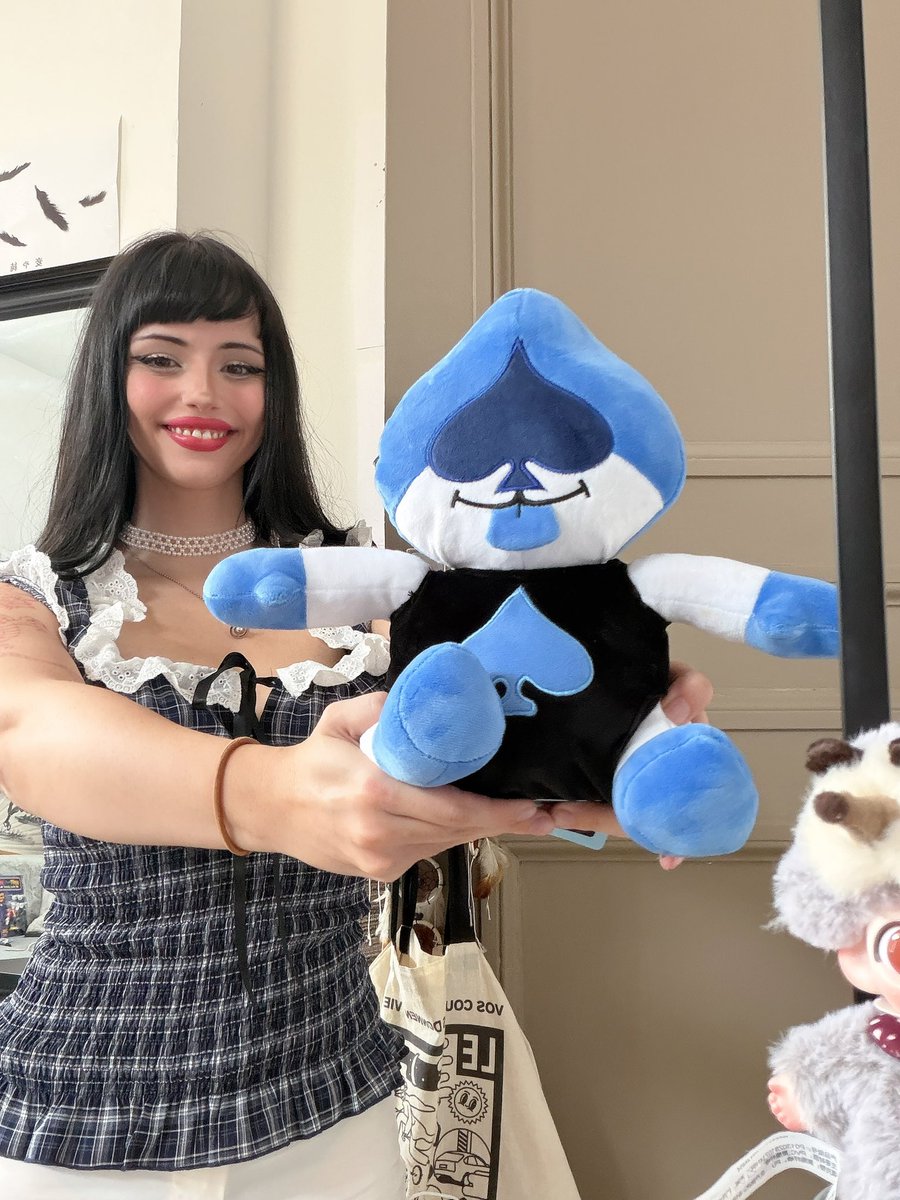 muat0ri's tweet photo. LANCER PLUSH IS THE CUTTEST :D♠️♠️ https://t.co/QqXUDRNfT6
