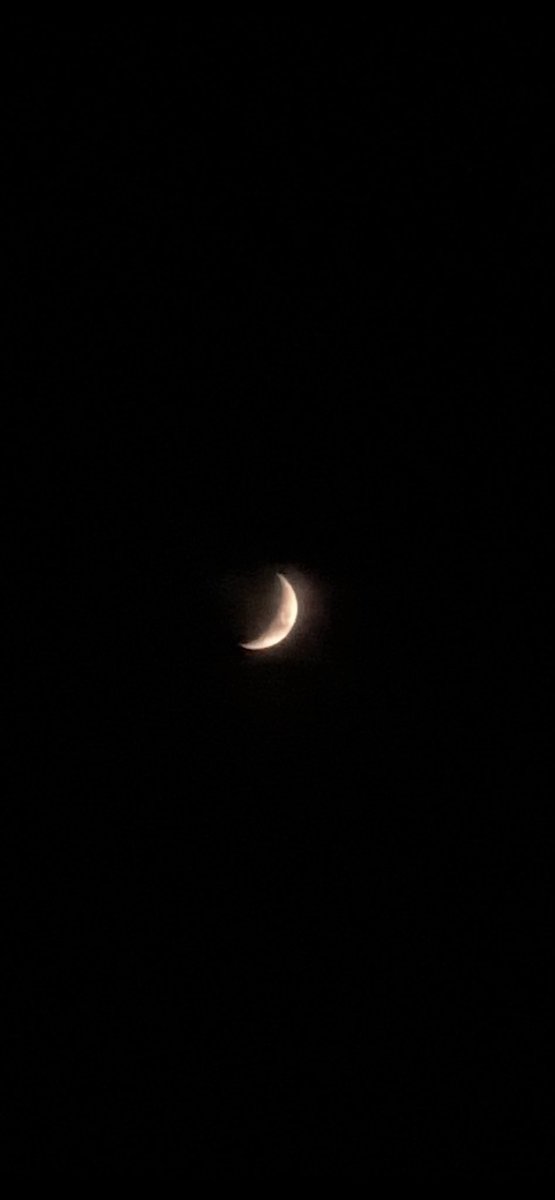 uxbg9's tweet photo. 昨日のお月様🌙 https://t.co/DPmVUmtosN