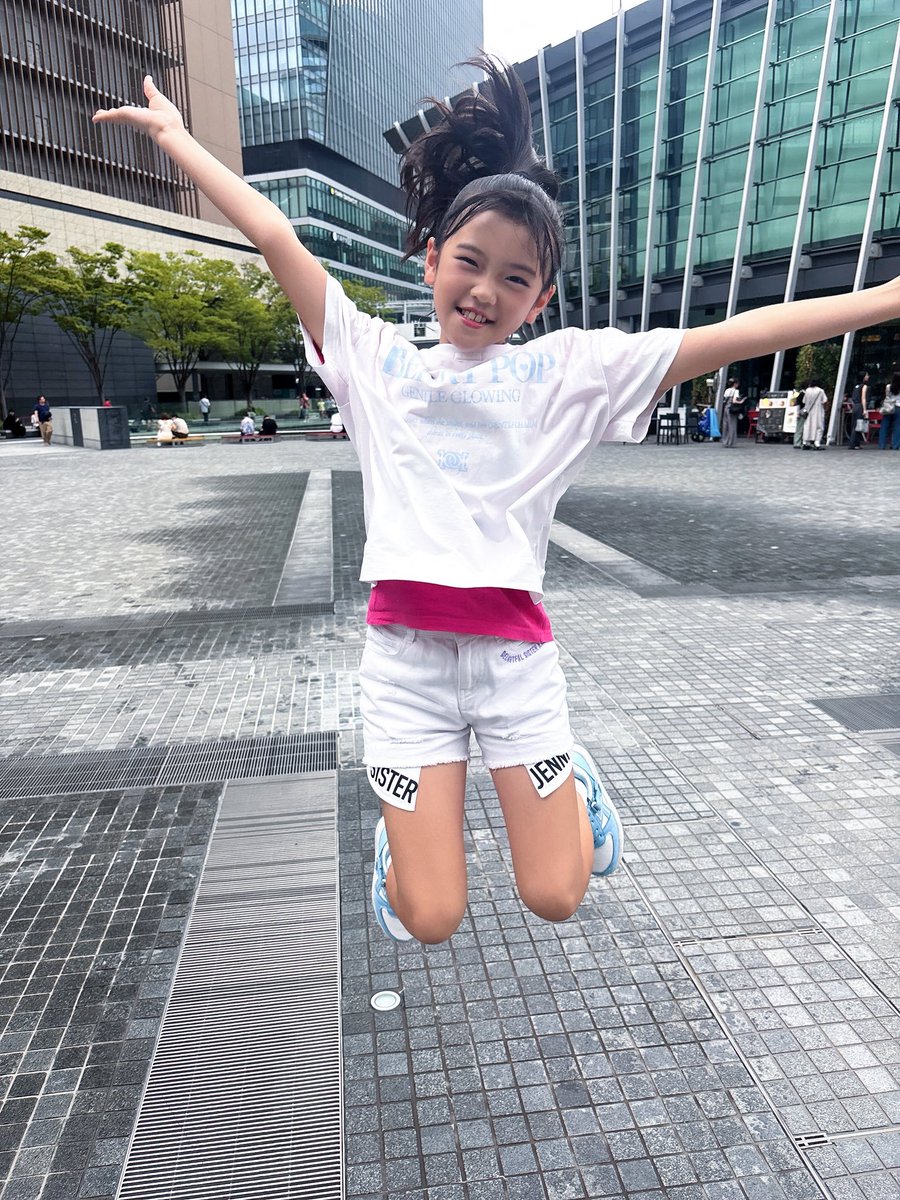 pl3ots's tweet photo. サラちゃんに無理やり大人ちんぽ挿れて開拓したい 
#光莉冴空 https://t.co/n8AalspAkg