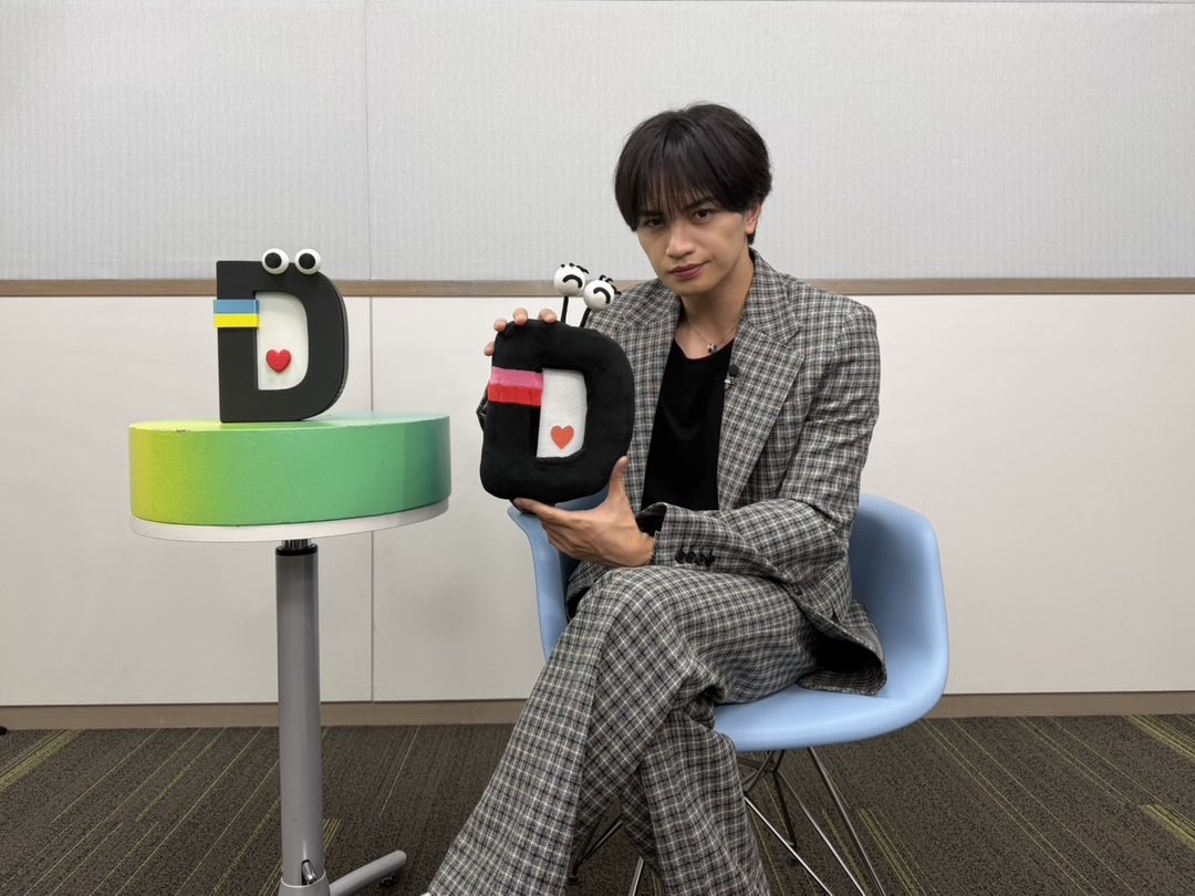 ntv_DayDay's tweet photo. 明日10時25分〜 DottiDotti 👀
デイちゃんがエンタメ情報を紹介🌱

#有吉の壁 から生出演🌟
TETTA(#ONENONLY)
#マヂカルラブリー

#アナザースカイ ✈️
#ラウール #深澤辰哉 (#SnowMan)
#今田耕司 #堀田真由
➡️プライベートで素になる瞬間は？

#中島健人 
『鬼事 / Fiction Love』💿
話題沸騰✨
韓国＆タイでの〇〇語る🌹

EBiDAN THE LIVE 2026
#エビライ2026

#ASOBIEXPO 🌈✨

日米合作 #フルモンティ💪🏼
#山本耕史 #ゆりやんレトリィバァ

※一部地域を除く