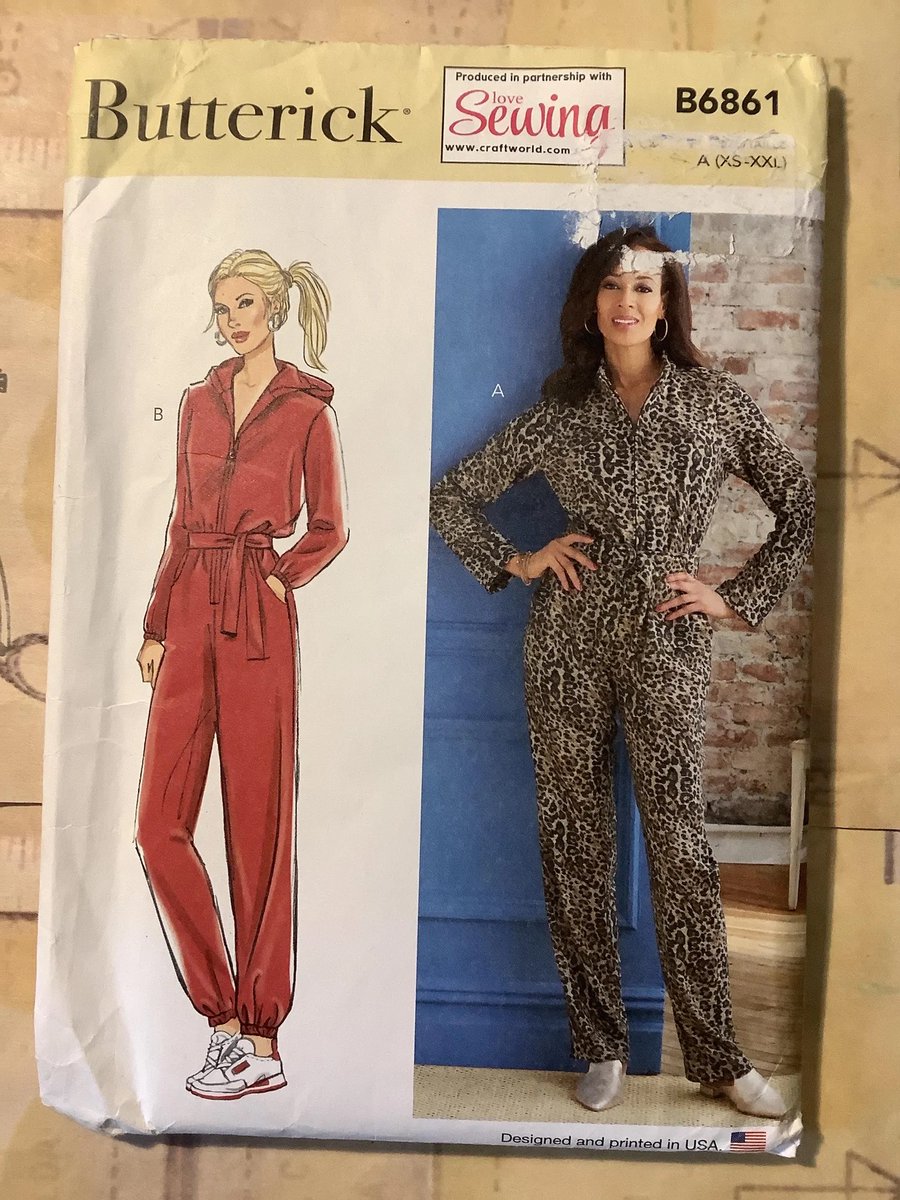WatsonsVintage's tweet photo. A FABULOUS Pattern. Uncut 2021 Butterick EASY Sewing Pattern B6861 for Misses' Jumpsuit, Sash and Belt in Sizes XS-XXL or 4-6 to 24-26 - Contemporary Fashion https://t.co/qgkCI4t3Sj via @Etsy #SewingPattern #Butterick #Jumpsuit #MultiSizePattern #WardrobeStaple #SleevedJumpsuit https://t.co/nwbPARAWGU