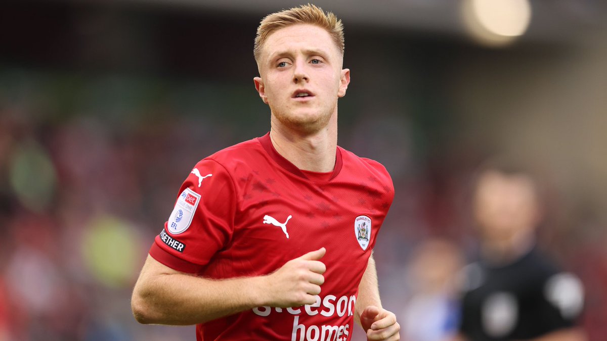 93rdMinuteBang's tweet photo. ST — Davis Keillor-Dunn #WxmAFC 
A proven League One goalscorer who knows exactly what it takes to lead a promotion push.

Keillor-Dunn gives  #ReadingFC goals, movement, versatility across the frontline and experience at this level.

THE marquee signing built for the job. https://t.co/6XuLxosyAx