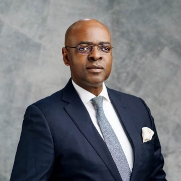 Officially_Kriz's tweet photo. Today's Spotlight: Bolaji Balogun

He is a seasoned investment Banker and entrepreneur. 

He's the CEO of Chapel Hill Denham, a leading investment banking and asset management firm.

He's the co-founder of Econet Wireless Nigeria (now Airtel Nigeria) and secured its $285 million GSM license.

He worked as the Executive Director and Chief Operating Officer at CSL Stockbrokers Limited. 

And Executive Director at FCMB Capital Markets

He's currently the chairman of:

• Unilever Nigeria
• Endeavor Nigeria

He's also a former Chairman of:
• Lafarge Africa Plc
• Nahco FTZ Limited

And he's on the Johannesburg Stock Exchange, Africa Advisory Board

A worthy mentor for the young people.