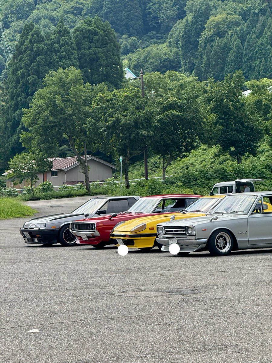 vivicivic___'s tweet photo. 自分らの車がミジンコになるぐらいヤバいのがいた会(日曜日) https://t.co/3L6v5XyKUN