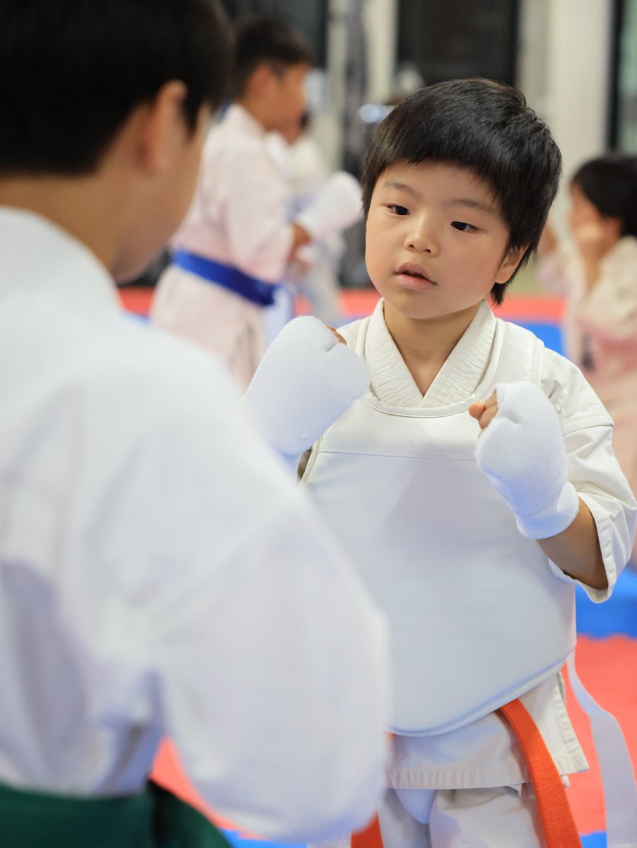 okuda_dojo's tweet photo. 押忍！今日の阪南道場！
今日はお盆休み明け最初の阪南道場でした！

空手で変わる未来がある。
I.K.O.N.極真会館 大阪南海支部 阪南道場
大阪府阪南市下出１０８−１−７ 第５植林ビル３Ｆ

大阪南海支部のホームページはこちら
https://t.co/Fsv9I3ucLo
または「大阪南海支部」で検索！

#阪南市 #空手教室 #極真会館 #大阪南海支部 #阪南道場