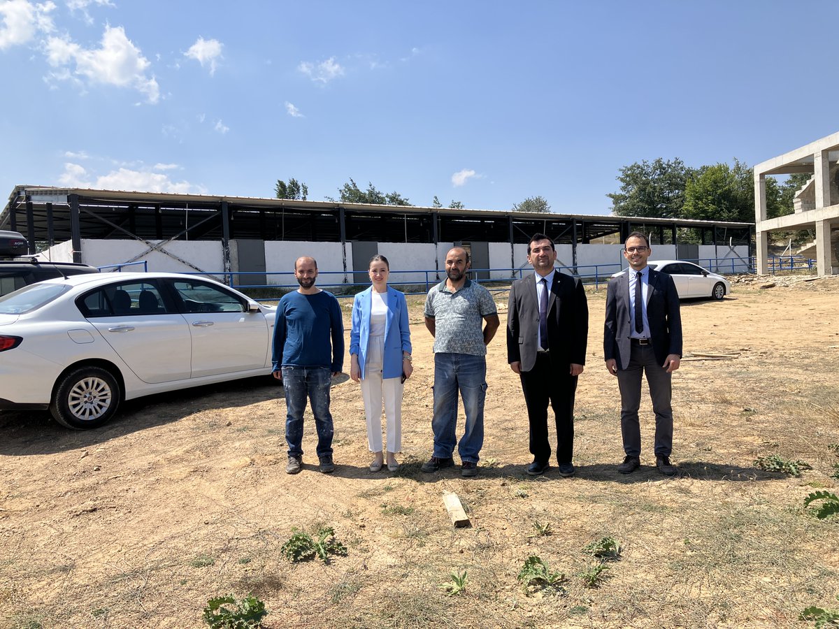 tkdkbilecik's tweet photo. 🌿 TKDK, Yatırımcılarımızın her daim yanında!

🤝🏻 Kütahya İl Koordinatörümüz Sn. Dr. Birsen KARAASLAN'ın teşrifleriyle, Yatırımcımız Hatice ALIŞ ALAKAŞLI'nın devam etmekte olan yatırımına ziyarette bulunduk.

⚡️ TKDK ile Bilecik'e artı değer katmaya devam ediyoruz!

#TKDK #IPARD https://t.co/R6lt3mbmnK