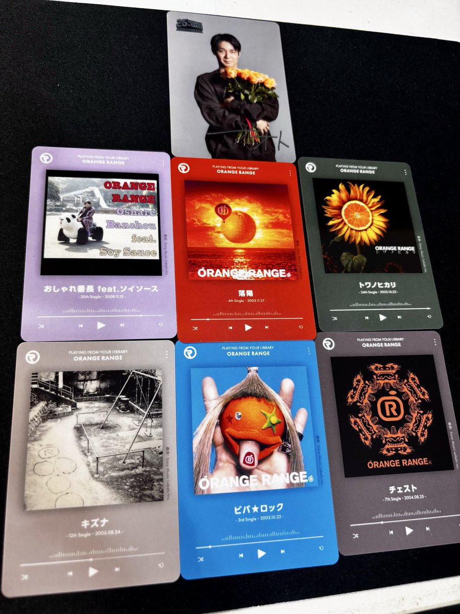 kanatural3's tweet photo. 最近散財しているのでウエハースは控えようと思っていましたが皆さんが朝からとても楽しそうだったので購入（笑）店内に入ると「やっぱないねー」と話している女子たちがおり、売り切れかーと心折れかける（←みんなウエハース目当てと思っている）。でも見つけた🧡 https://t.co/wcrRmSeytC