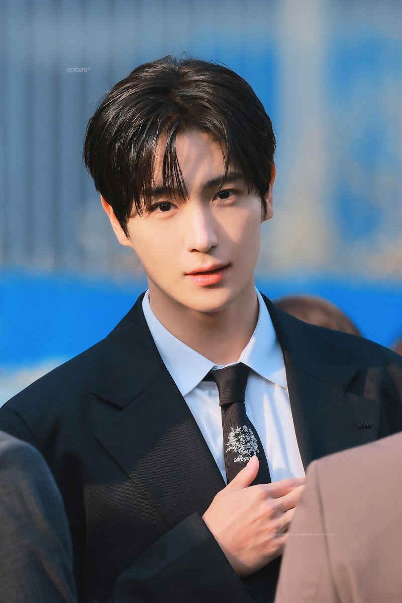 jaehyun_face's tweet photo. https://t.co/Qg4caDZaIn