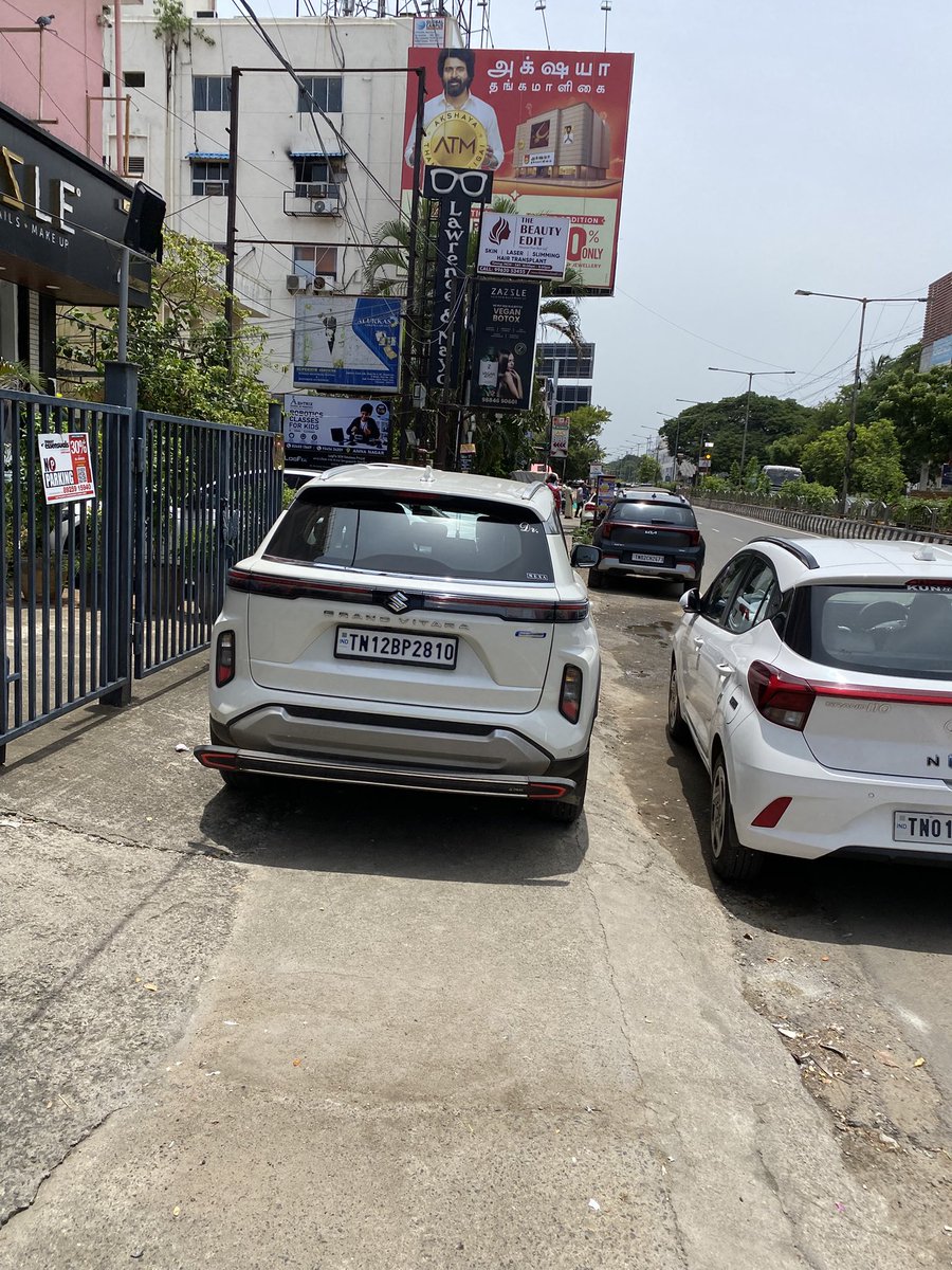 vchinnikrishnan's tweet photo. @ChennaiTraffic 

Parking Obstruction- Parked on footpath in violation of Supreme Court guidelines 

TN 02 BX 8001; TN 12 BP 2810

2nd Avenue (near Nova IVF)

Anna Nagar East Chennai 600102

K4 Police Station Limits https://t.co/pevm7qFwvs
