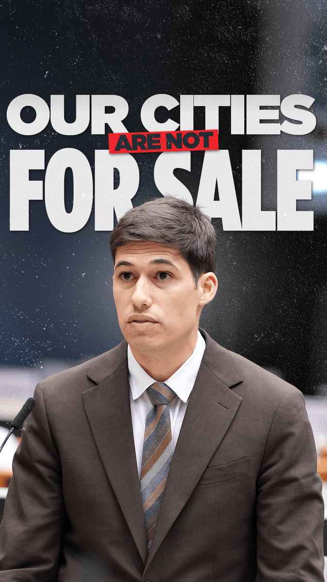 PES_CoR's tweet photo. Building affordable housing is important.

But so does stopping speculation that pushes people out of cities like Valencia.

Housing is a right, and defending it is a democratic imperative.

- @borsanro at #CoRPlenary 👏 https://t.co/ERbSPUi1M1