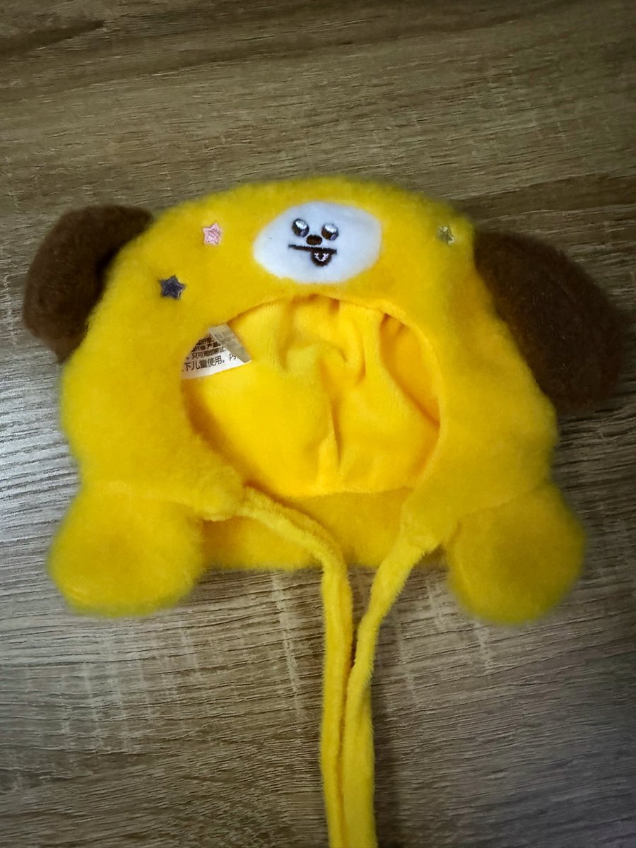 PoemForACat's tweet photo. 📣 500 FOLLOWERS GIVEAWAY!

I'm almost at 500, so let's do a little giveaway! 💛

🎁 Prize: CHIMMY lightstick cover + 1 ARIH noodle (choose from what I have on hand)

To join:
1️⃣ Follow me
2️⃣ Repost this
3️⃣ Reply: Why is Park Jimin special to you? 🐥Tag 1 friend in your answer.

1 winner will be randomly drawn on Saturday, Aug. 22 if we reach 500 by then! 🎉

Open to 🇵🇭 PH only due to shipping constraints. Thank you!