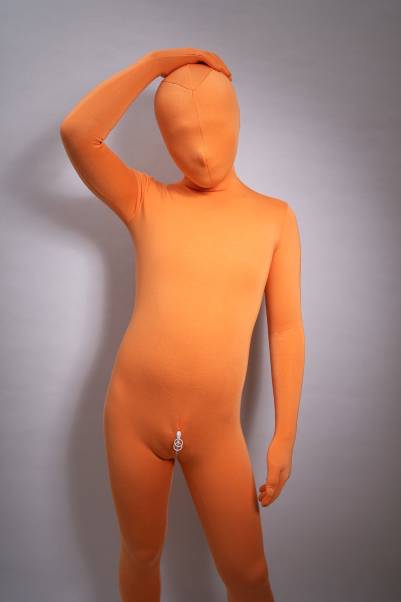 kigfeverclub's tweet photo. 2mm-the orange one 🍊 
#zentai
#bodysuit https://t.co/ZHgLcEO3Dr