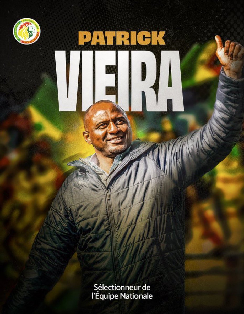 ActuFoot_'s tweet photo. 🚨🚨 OFFICIEL ! PATRICK VIEIRA 🇫🇷 EST LE NOUVEAU SÉLECTIONNEUR DU SÉNÉGAL 🇸🇳 !!!!!! 👔

Il succède à Pape Thiaw.

📸 @GaindeYi https://t.co/WnAoyNGd1w