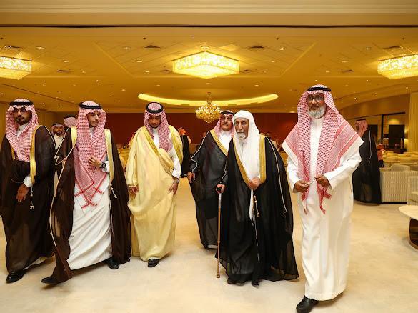 khaledalhumaid4's tweet photo. تاج رأسي و قرة عيني ..والدي/
عبدالله بن ناصر الحميد…أبو ناصر .

حفظه الله و متعه الله بالصحة والعافية
وحفظه الله من كل سوء
وأطال عمره على طاعة الله. https://t.co/gTNwoW0Lfi