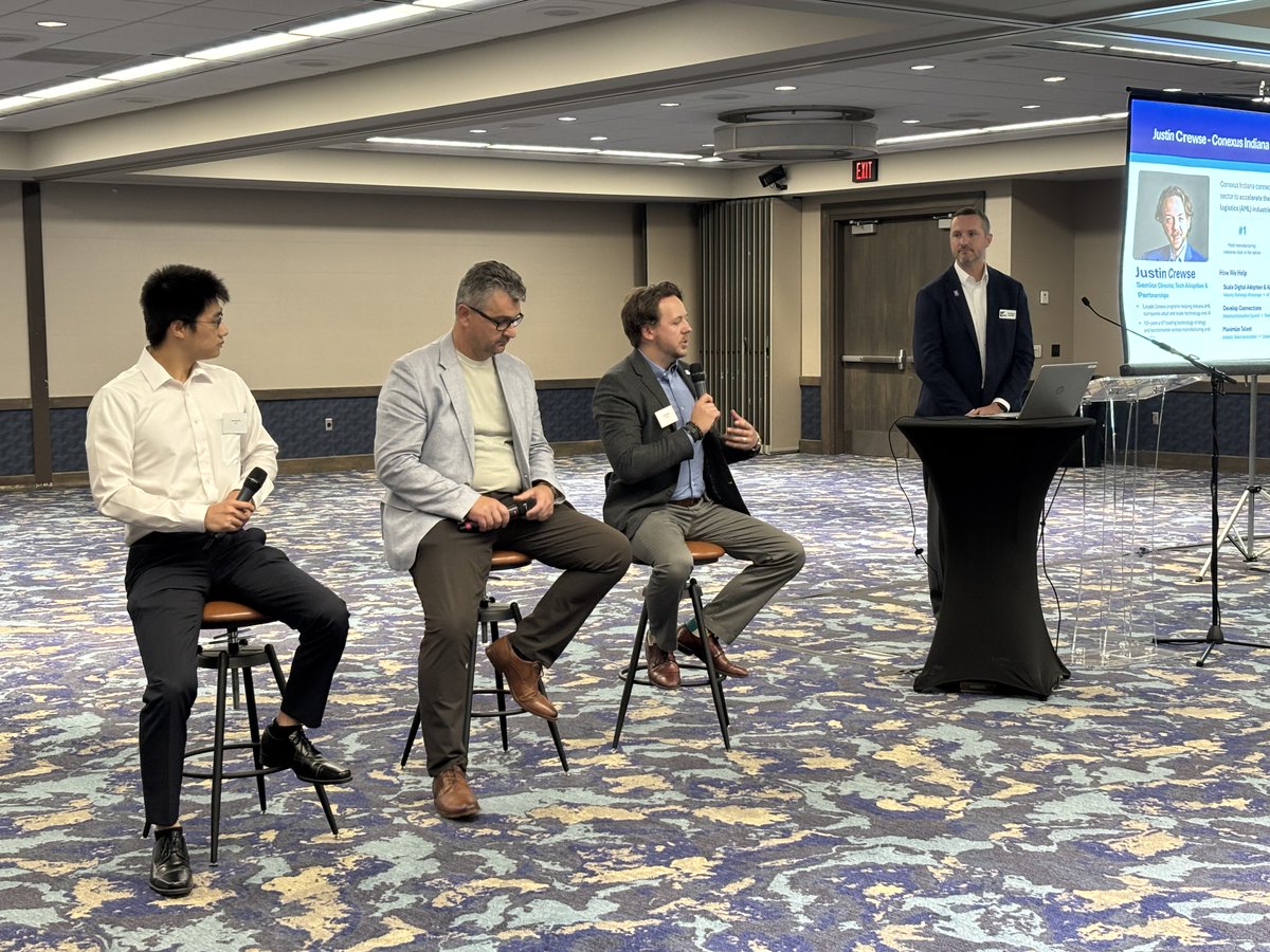 Indiana_EDC's tweet photo. In early August, Evansville Regional Economic Partnership hosted a event on “Advancing Manufacturing with AI," including a keynote speech from Gov. Mike Braun and a panel discussion with Indiana Small Business Development Center, Conexus and anu. https://t.co/KXb8jv6k2C