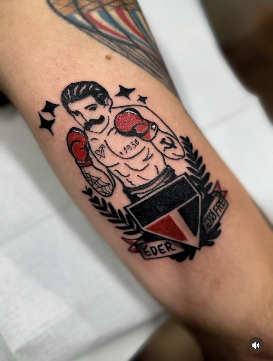 maybeltram's tweet photo. Pov: Você é tatuadora e São Paulina 🇾🇪 https://t.co/OZqjXz4ls3